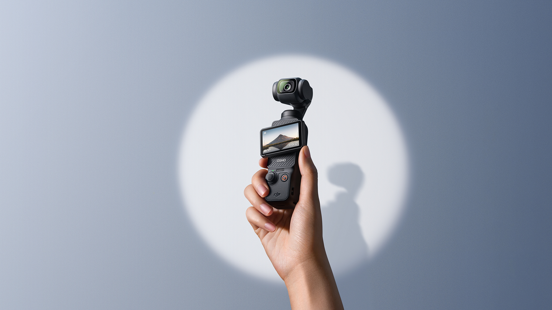 DJI Osmo Pocket 3 Creator Combo Action Camera