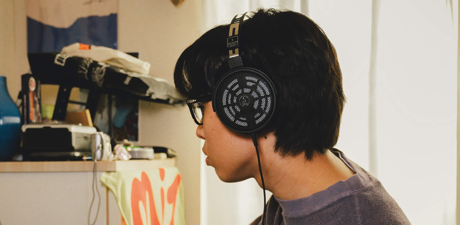 Audio Technica ATH-R30x Studio Headphone