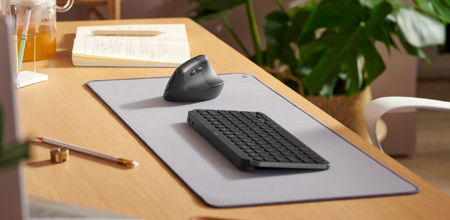 Logitech Ergo Series Lift Vertical Ergonomic Mouse